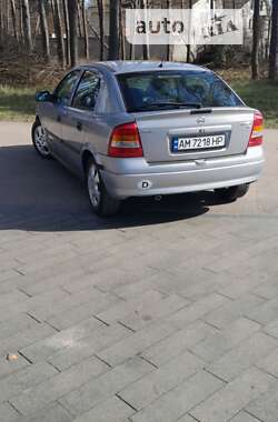 Седан Opel Astra 2001 в Житомире