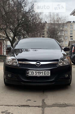 Купе Opel Astra 2008 в Прилуках