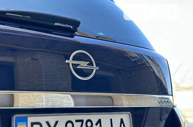 Универсал Opel Astra 2010 в Ахтырке