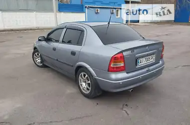 Opel Astra 2003