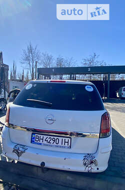 Универсал Opel Astra 2006 в Одессе