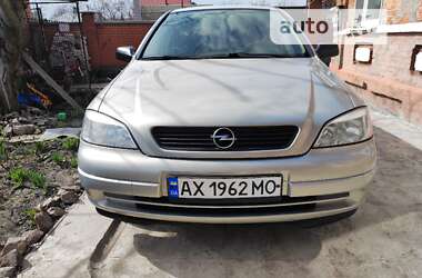 Седан Opel Astra 2006 в Харкові