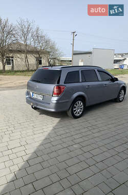 Универсал Opel Astra 2004 в 