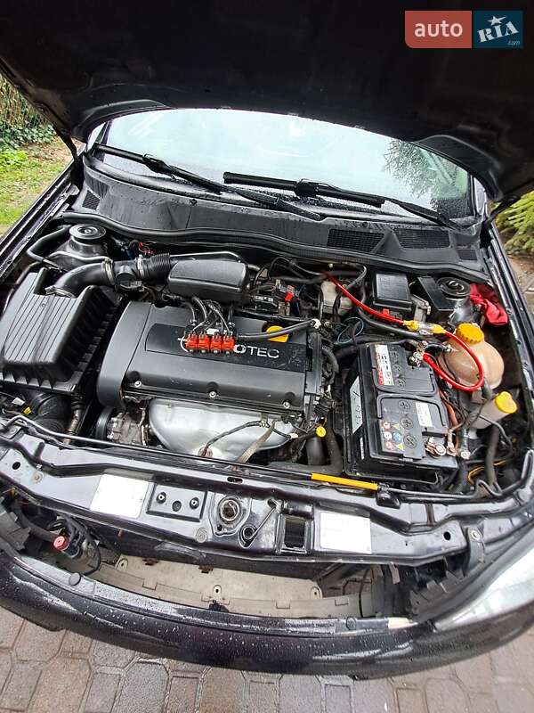 Универсал Opel Astra 2008 в Залещиках