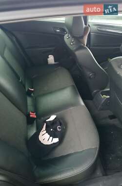 Хэтчбек Opel Astra 2004 в 