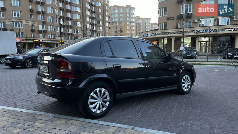 Хетчбек Opel Astra 2003 в Києві