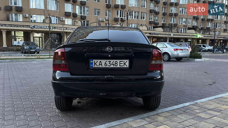Хетчбек Opel Astra 2003 в Києві