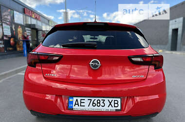 Хетчбек Opel Astra 2016 в Дніпрі