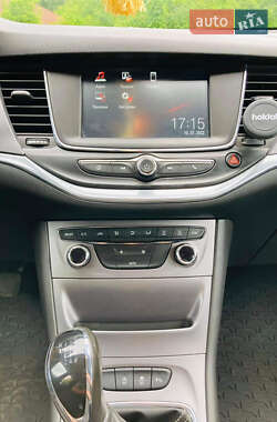 Универсал Opel Astra 2016 в 