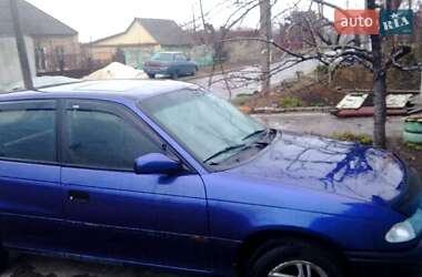 Хетчбек Opel Astra 1994 в Запоріжжі