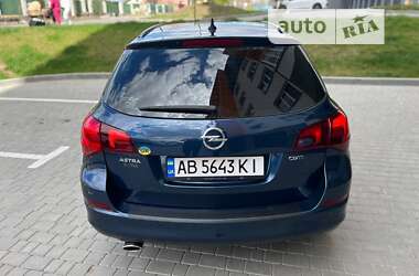 Универсал Opel Astra 2011 в Виннице