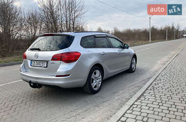 Универсал Opel Astra 2011 в 
