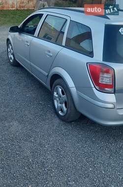 Универсал Opel Astra 2008 в 