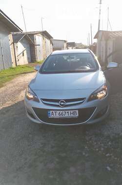 Универсал Opel Astra 2014 в Коломые