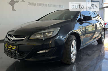 Универсал Opel Astra 2014 в Червонограде