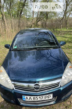 Хэтчбек Opel Astra 2007 в Днепре