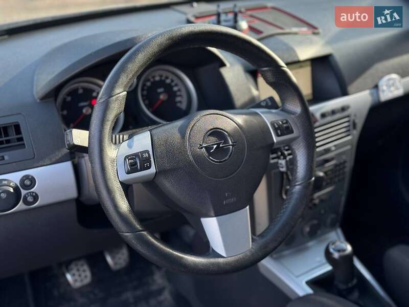 Универсал Opel Astra 2007 в Львове