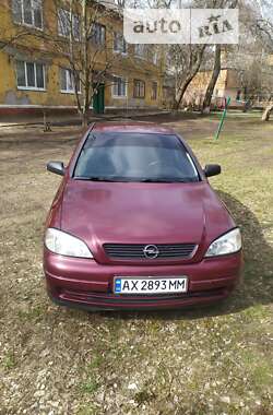 Седан Opel Astra 2005 в Краматорске