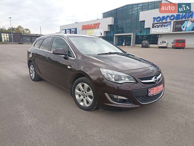 Универсал Opel Astra 2014 в Ковеле