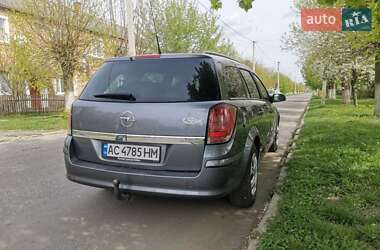 Универсал Opel Astra 2004 в Луцке