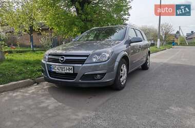 Универсал Opel Astra 2004 в Луцке