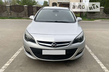 Универсал Opel Astra 2013 в Самборе