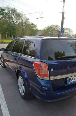 Універсал Opel Astra 2006 в Кропивницькому