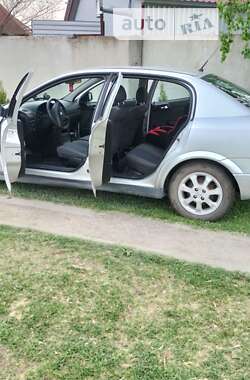 Хэтчбек Opel Astra 2003 в Измаиле