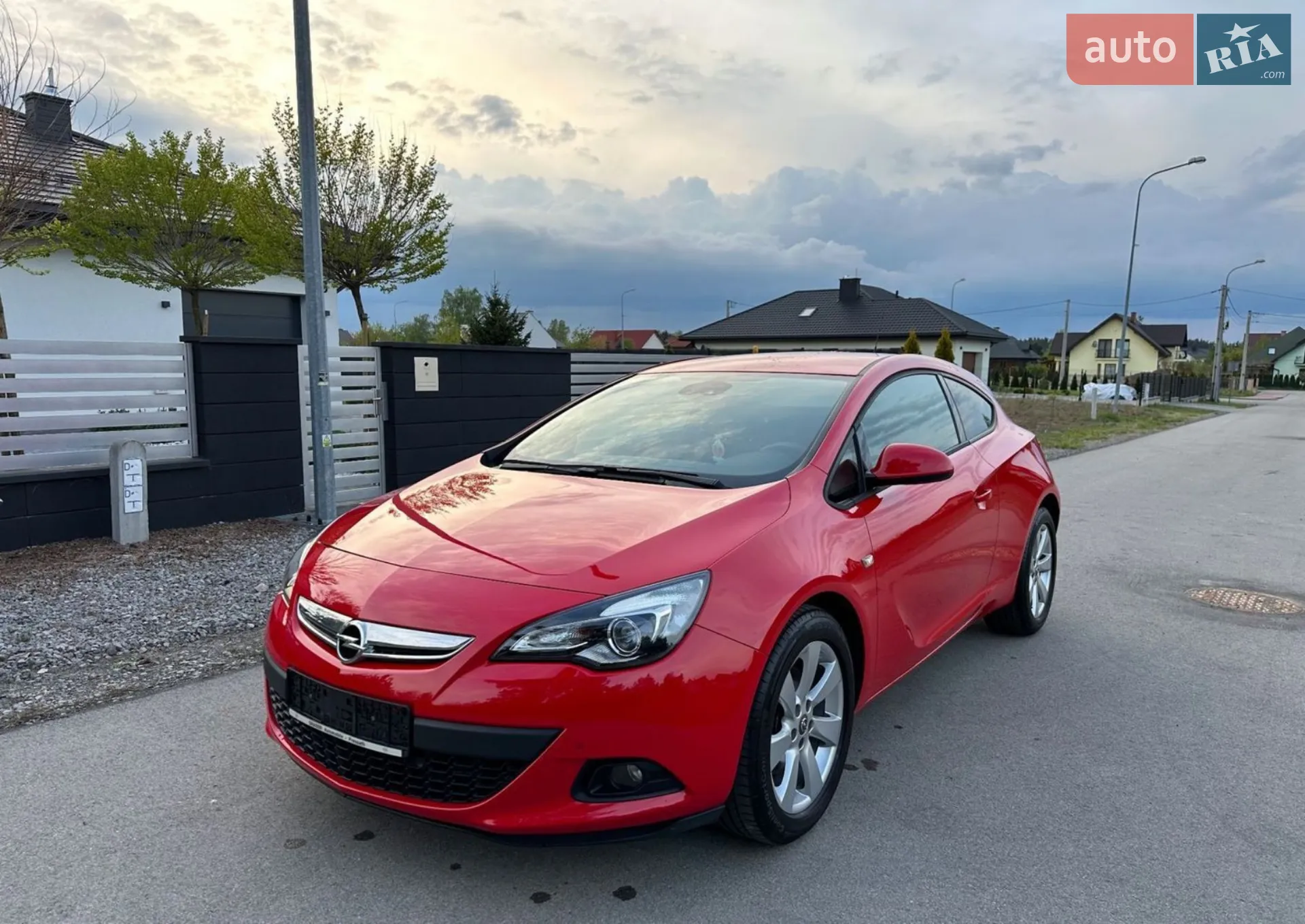 2012 Opel Astra - фото 1