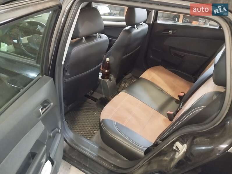 Универсал Opel Astra 2007 в Луцке фото 5 Универсал Opel Astra 2007 в Луцке