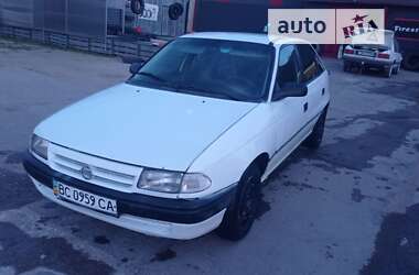 Хетчбек Opel Astra 1995 в Володимир-Волинському