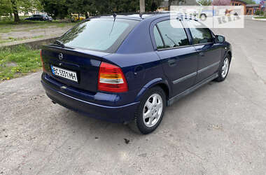 Хэтчбек Opel Astra 2001 в Дубно