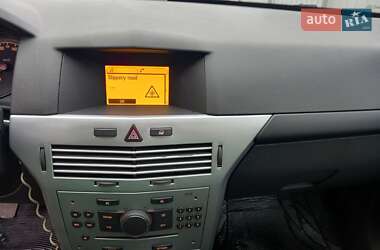 Универсал Opel Astra 2009 в 