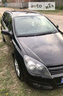 Універсал Opel Astra 2005 в Харкові