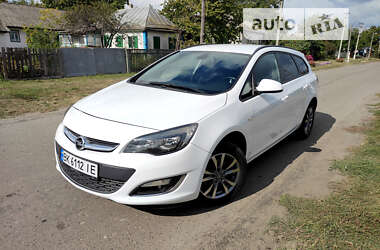 Универсал Opel Astra 2013 в Запорожье