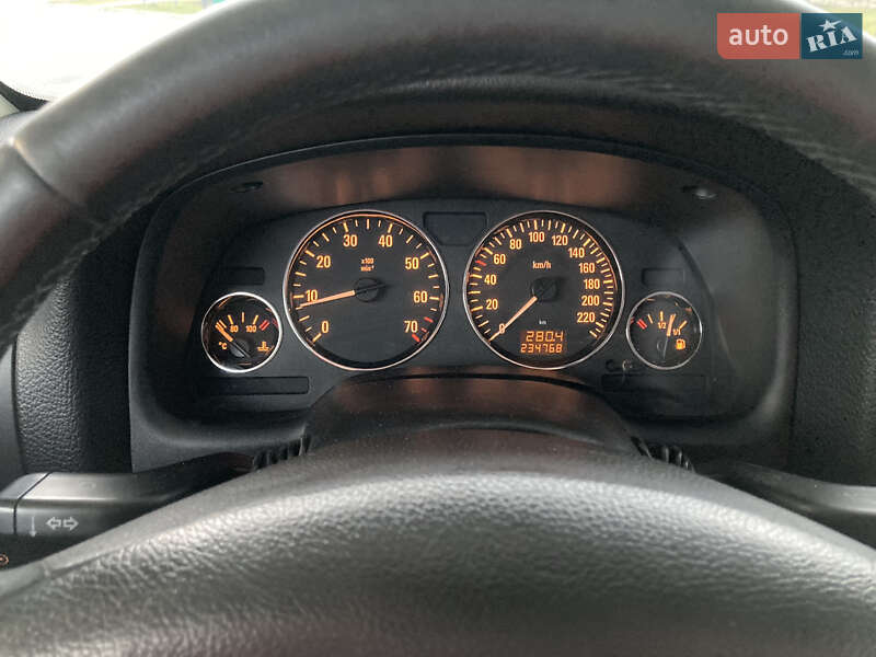 Универсал Opel Astra 2003 в Залещиках