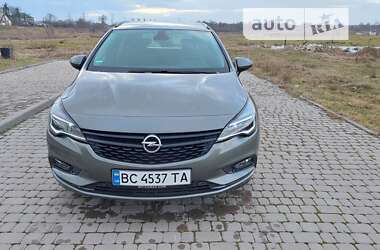 Универсал Opel Astra 2019 в Львове