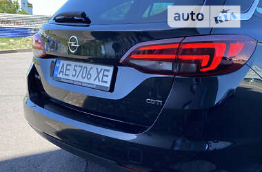 Универсал Opel Astra 2016 в Кривом Роге