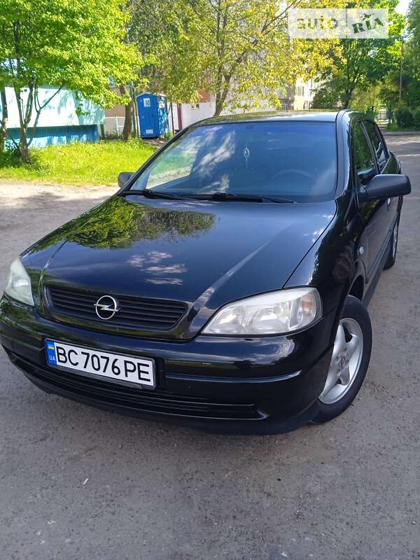 Седан Opel Astra 2007 в Львове