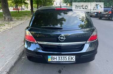 Хэтчбек Opel Astra 2013 в Одессе