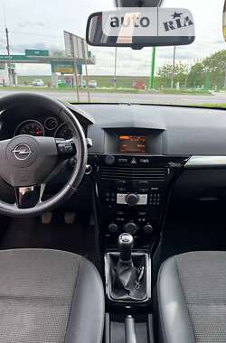 Хэтчбек Opel Astra 2009 в Тернополе