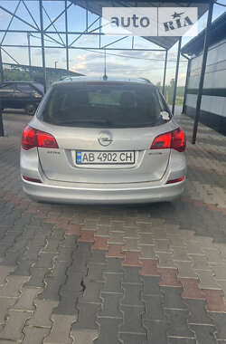 Хэтчбек Opel Astra 2011 в Виннице