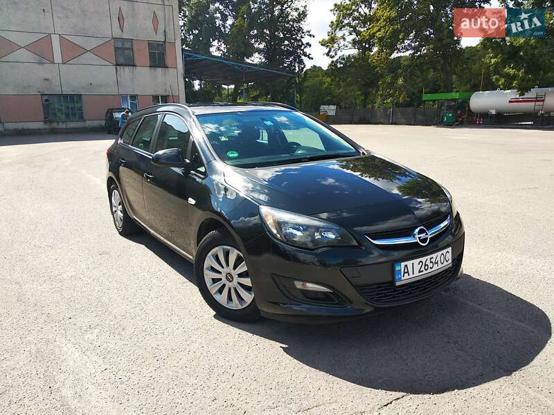 Opel Astra 2013