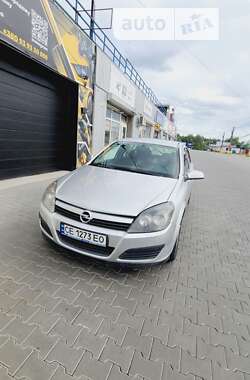 Хетчбек Opel Astra 2006 в Чернівцях