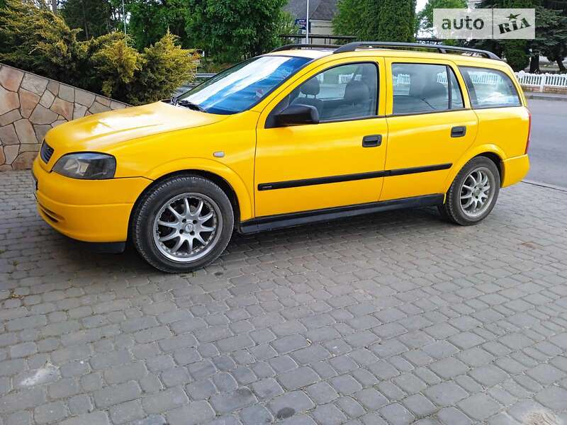 Універсал Opel Astra 2001 в Кам'янець-Подільському