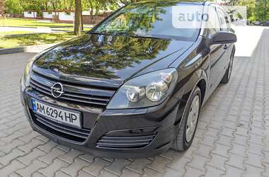 Хэтчбек Opel Astra 2004 в Звягеле