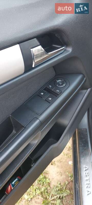 Хэтчбек Opel Astra 2007 в Долине фото 11 Хэтчбек Opel Astra 2007 в Долине