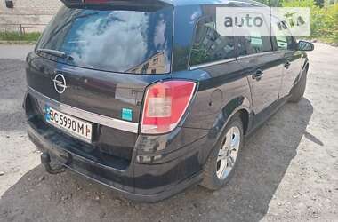 Универсал Opel Astra 2008 в Львове