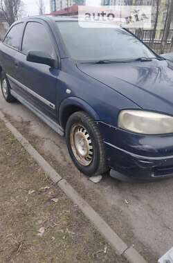 Хэтчбек Opel Astra 2000 в Киеве