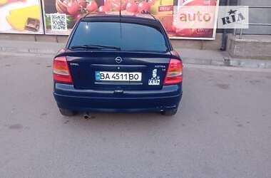 Хэтчбек Opel Astra 2001 в Кропивницком